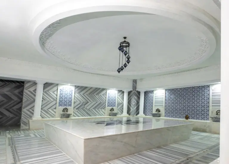 Spa &amp; Wellness (2/8)