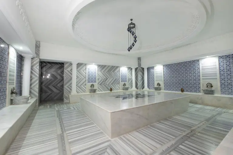 Spa &amp; Wellness (5/8)