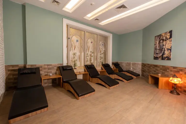 Spa &amp; Wellness (7/8)